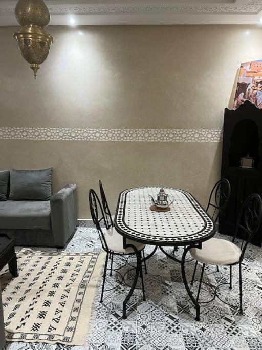 Appartement Proche Aeroport Marrakesh Extérieur photo