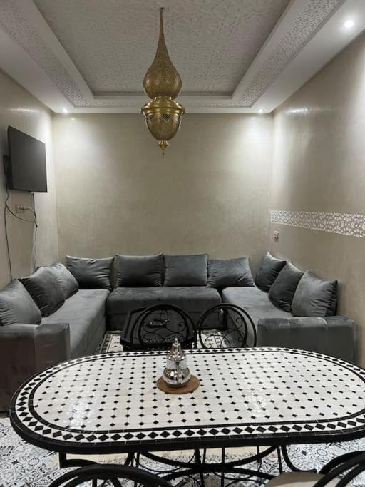 Appartement Proche Aeroport Marrakesh Extérieur photo